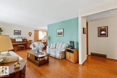 Interior photo 1 of 60 PEACE RIVER DR