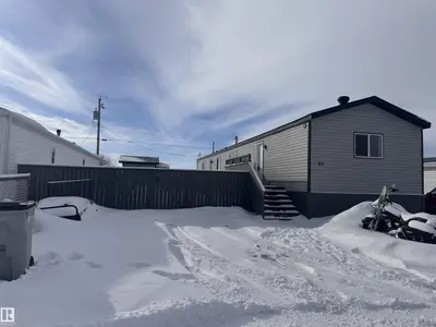 Interior photo 2 of #83 9501 104 AVE