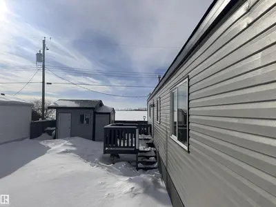 Interior photo 4 of #83 9501 104 AVE