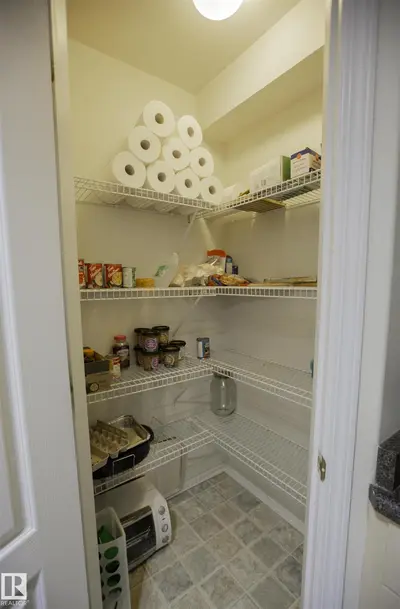 Interior photo 4 of #303 8119 112 AV NW