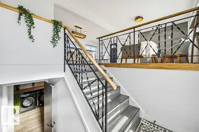 Interior photo 2 of 7016 92A AV NW