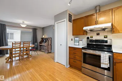 Interior photo 4 of 8007 160 AV NW