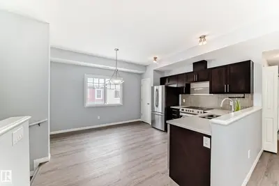 Interior photo 3 of #47 460 HEMINGWAY RD NW