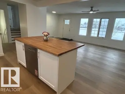 Interior photo 2 of 36 Prince DR