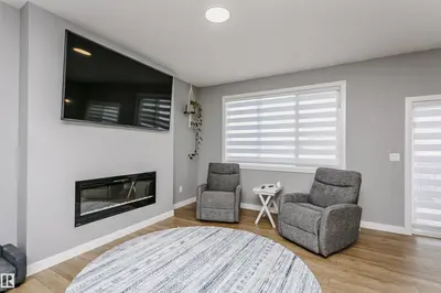 Interior photo 3 of 354 GENESIS