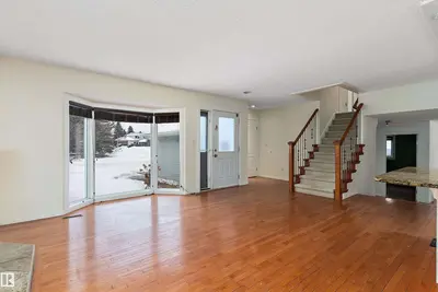 Interior photo 4 of 115 WALKER RD NW