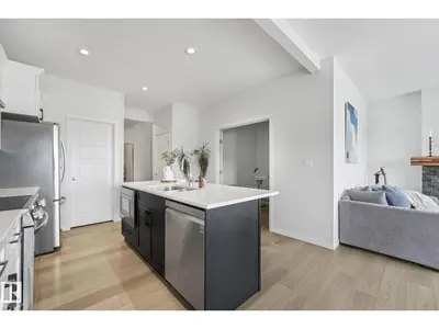 Interior photo 1 of 6417 66 ST