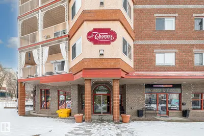 Interior photo 2 of #402 50 ST THOMAS ST