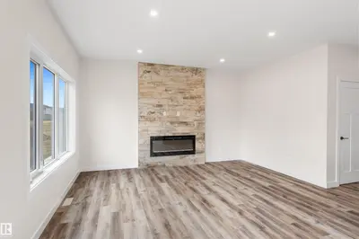 Interior photo 4 of 5121 53A AV