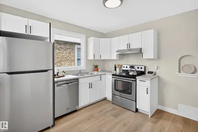 Interior photo 4 of 11330 67 ST NW