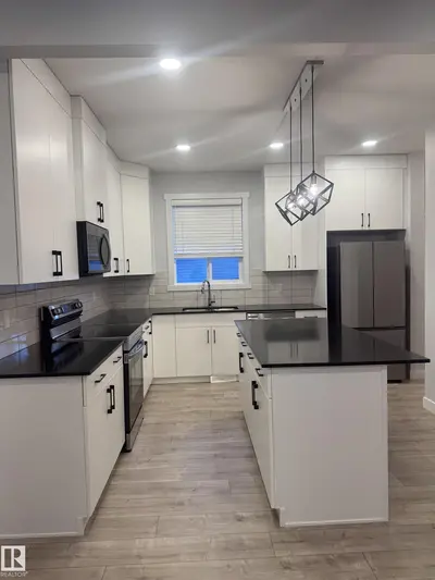 Interior photo 4 of 5316 Godson PT NW