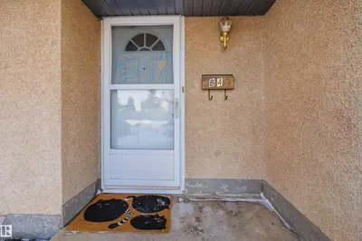 Interior photo 1 of #B4 1 GARDEN GROVE GV NW