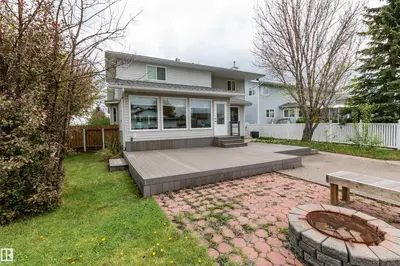 Interior photo 2 of 4126 46 ST