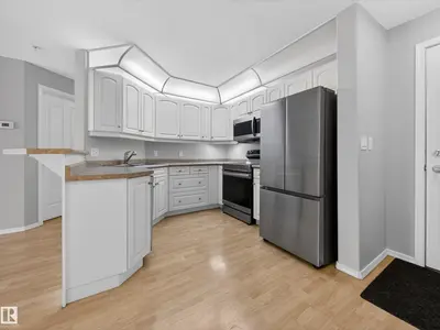 Interior photo 4 of #302 9008 99 AV NW