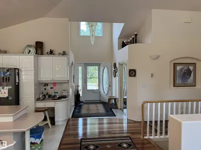 Interior photo 4 of 21366 TWP ROAD 530