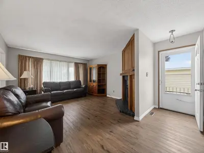 Interior photo 1 of 5116 37 AV NW