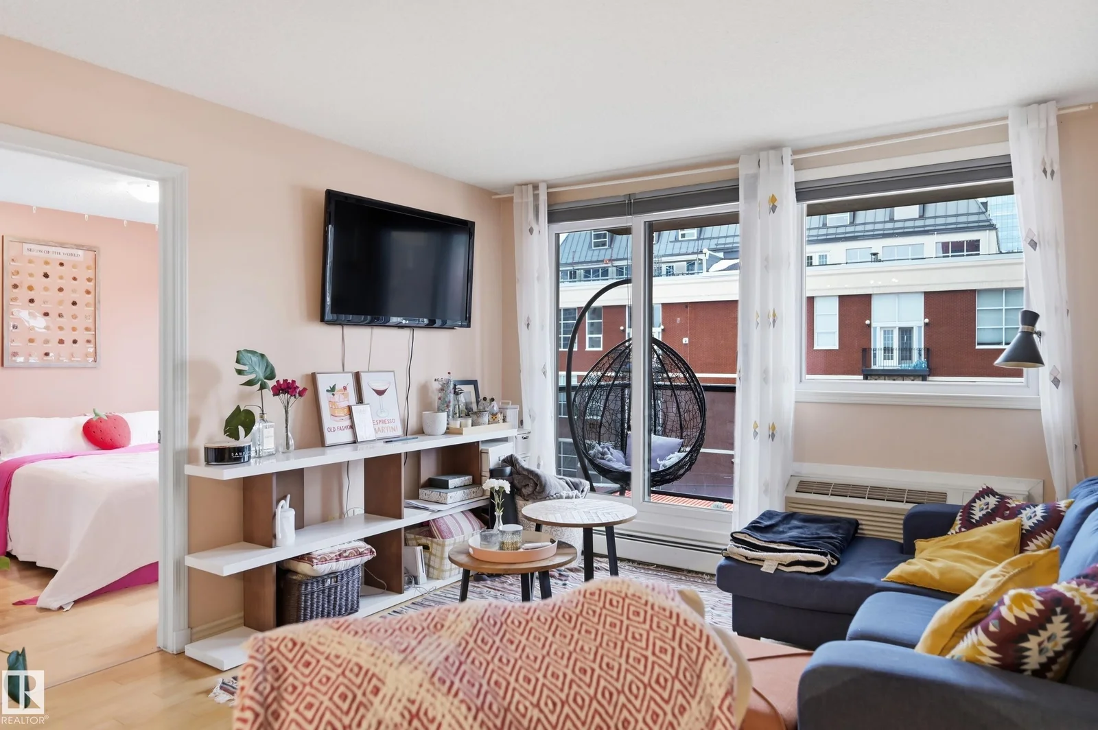 #402 10303 105 ST NW, Edmonton - 2 bedroom Apartment for sale