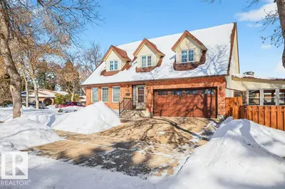 Interior photo 4 of 41 Pineridge CR