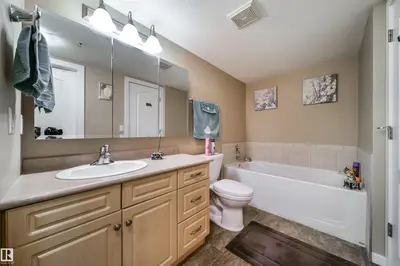 Interior photo 3 of #237 278 SUDER GREENS DR NW