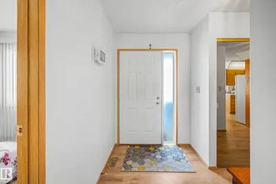 Interior photo 2 of #41 903 109 ST NW NW