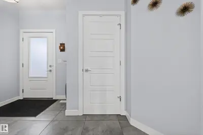 Interior photo 1 of 2084 GRAYDON HILL CR SW CR SW