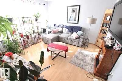 Interior photo 4 of 5110 -5112 48 AV