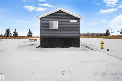 Interior photo 1 of #323 305 Calahoo RD