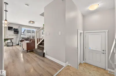 Interior photo 3 of 48 SIERRA WD