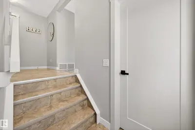 Interior photo 2 of 48 SIERRA WD