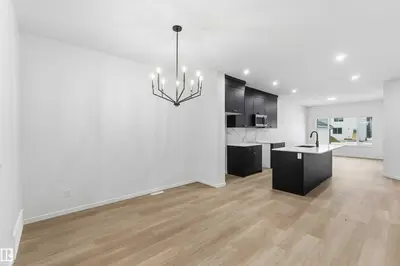 Interior photo 1 of 8652 EDGEMONT LINK LI NW