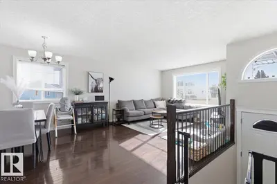 Interior photo 1 of 4808 52 AV