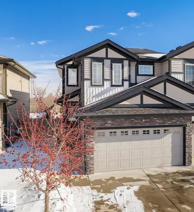 Interior photo 2 of 9013 217 ST NW