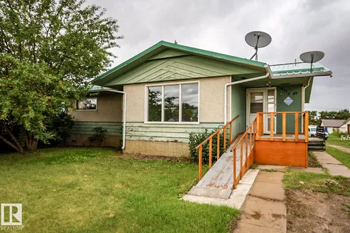 4916 49 AV, Vilna - $125,000