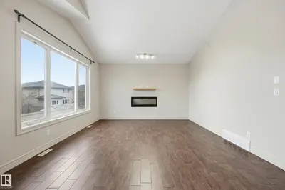 Interior photo 3 of 1346 CUNNINGHAM DR W SW