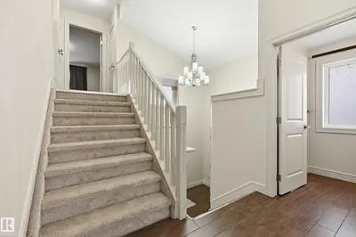 Interior photo 2 of 1346 CUNNINGHAM DR W SW