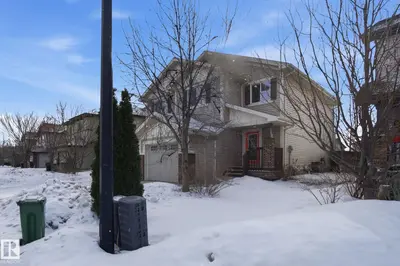 Interior photo 1 of 2424 CASSELMAN CR SW