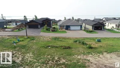 Interior photo 1 of 502 55101 Ste Anne Trail