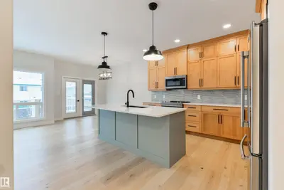 Interior photo 3 of #23 1005 CALAHOO RD
