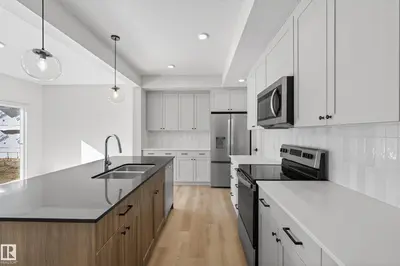 Interior photo 4 of 22 Grayson GR