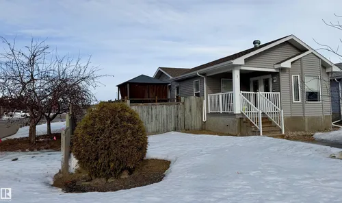 1 JUTLAND CR, Stony Plain - $329,500