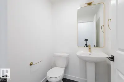 Interior photo 4 of #4 16231 19 AV SW