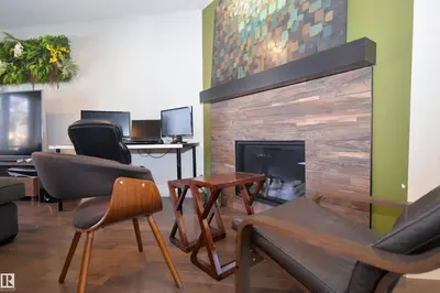 Interior photo 3 of 10433 70 AV NW