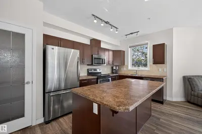 Interior photo 4 of #103 2035 GRANTHAM CT NW