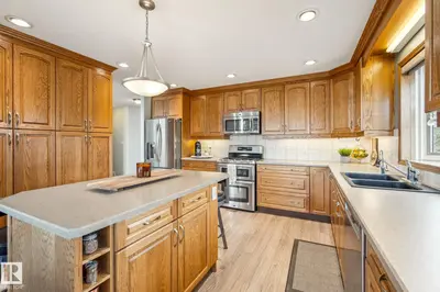 Interior photo 2 of A 47257 HWY 771