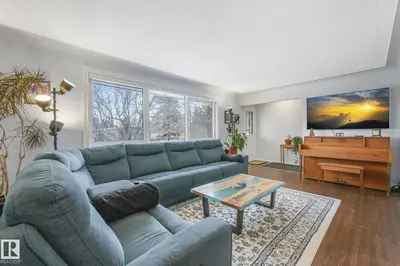 Interior photo 4 of 9508 OTTEWELL RD NW