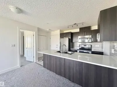 Interior photo 2 of #312 667 WATT BV SW