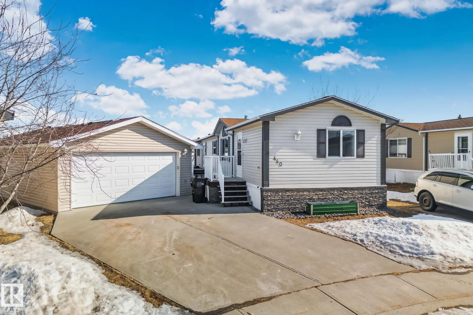 440 Oak Wood CR NW, Edmonton - 3 bedroom Single Family Residence for sale