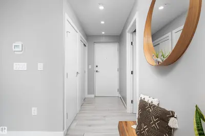 Interior photo 2 of #1700 10180 103 ST NW