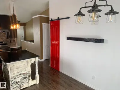 Interior photo 2 of 5606 55 ST