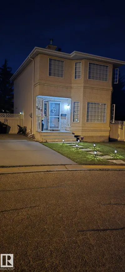 Interior photo 3 of 207 RIVER PT NW